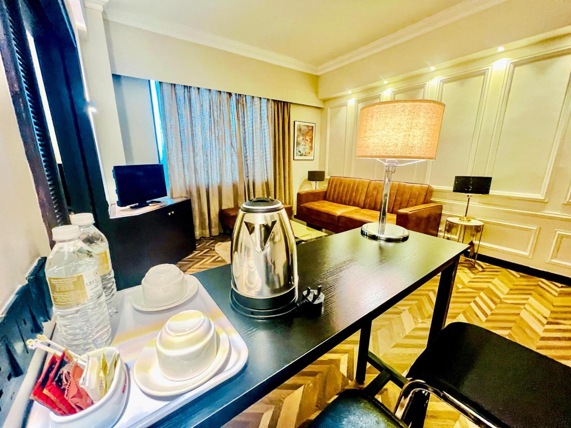 Regalpark Hotel Kuala Lumpur Exteriör bild