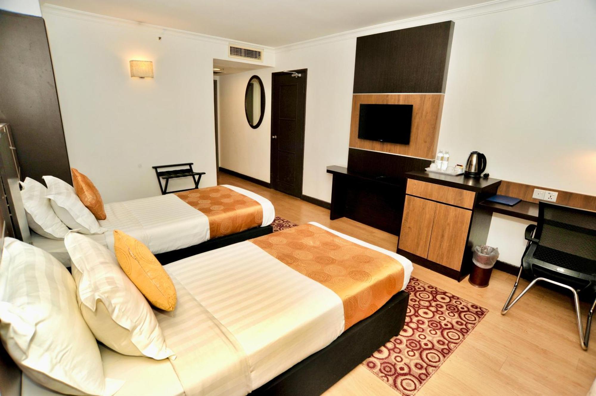 Regalpark Hotel Kuala Lumpur Exteriör bild