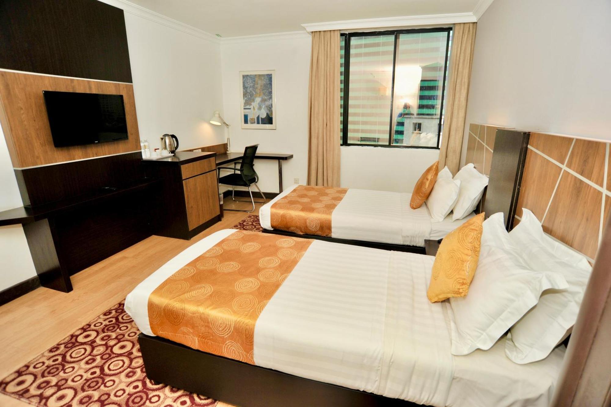 Regalpark Hotel Kuala Lumpur Exteriör bild