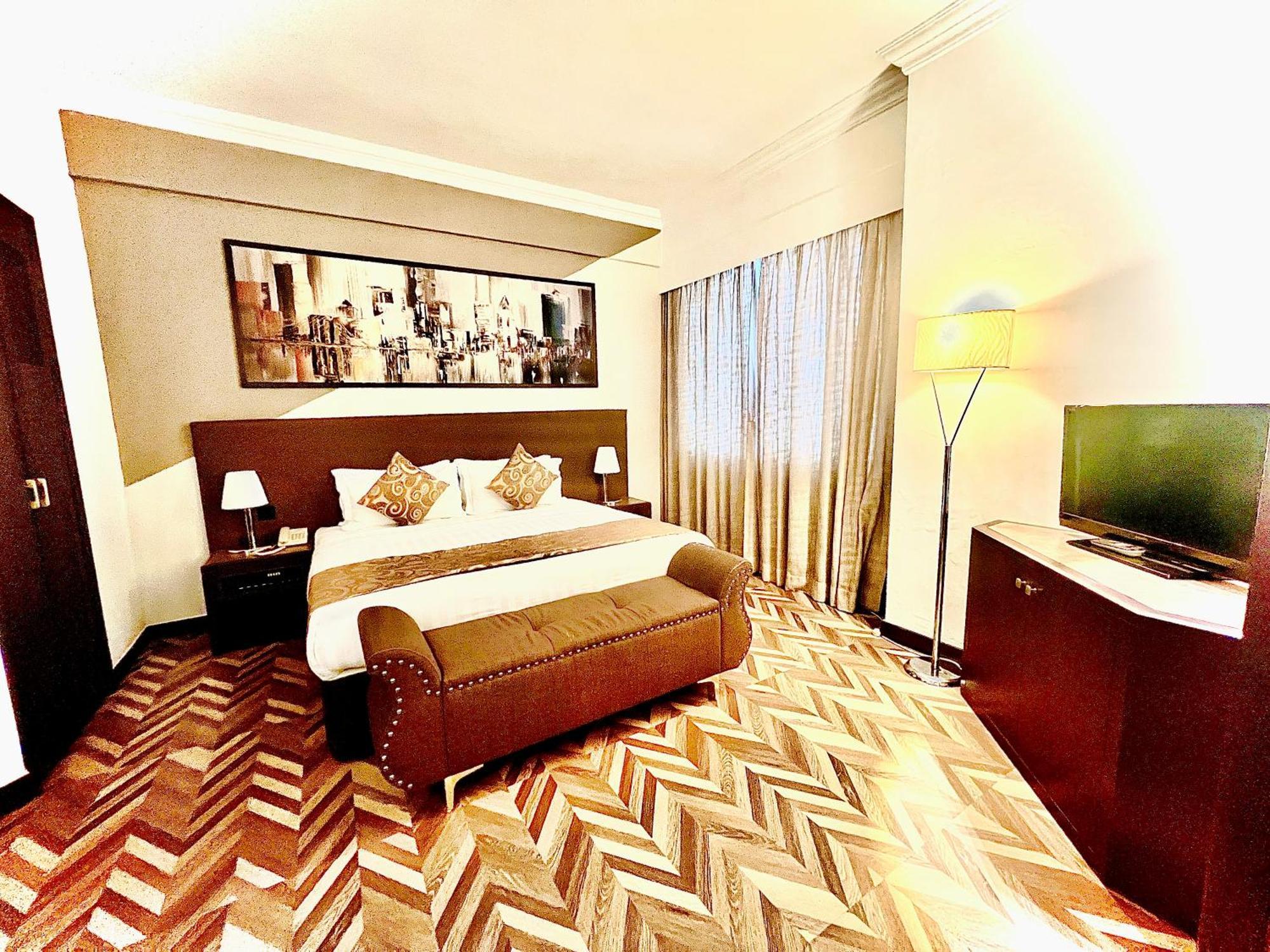 Regalpark Hotel Kuala Lumpur Exteriör bild