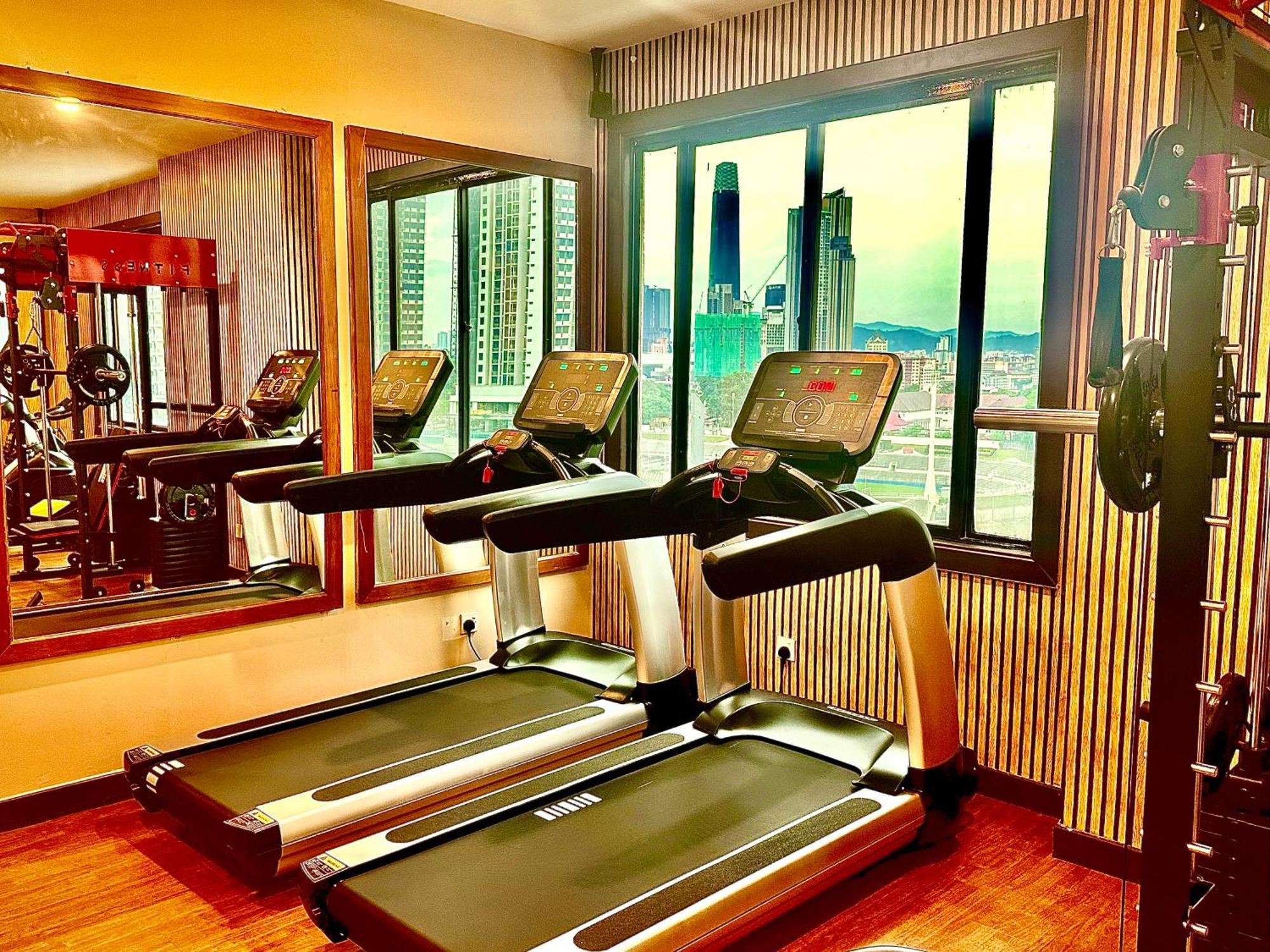 Regalpark Hotel Kuala Lumpur Exteriör bild