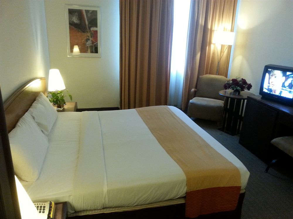 Regalpark Hotel Kuala Lumpur Exteriör bild