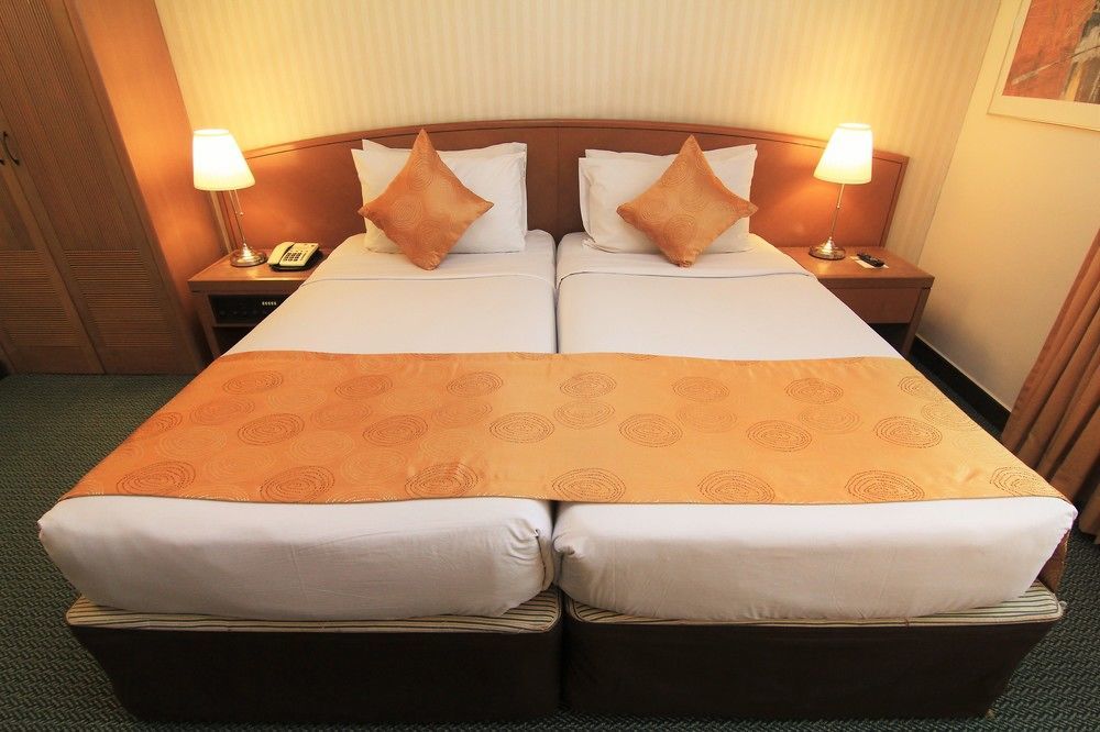 Regalpark Hotel Kuala Lumpur Exteriör bild